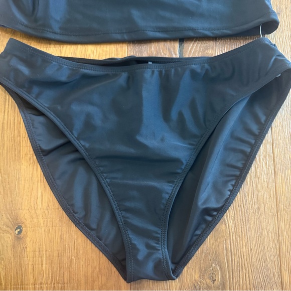 Tahari Black Bikini Swimwear Set - Picture 2 of 9